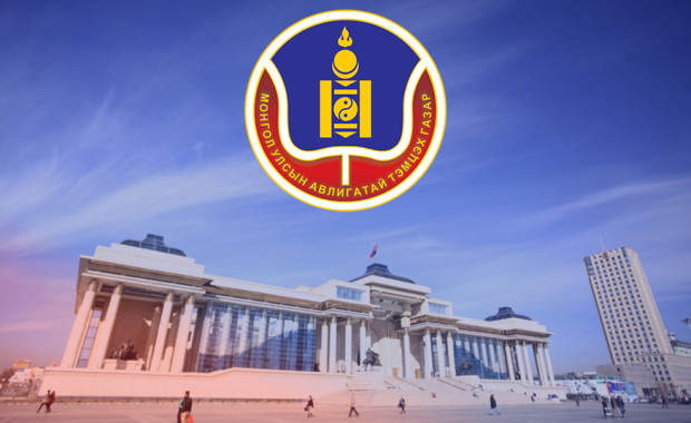 ​​​​​​​Авлигачидад Эрүүгийн хуулийн 22.1.3-д заасан ялыг нь өгч явуулж өгөөч хуулийнхаан.., эс бөгөөс тэд улам гаарлаа