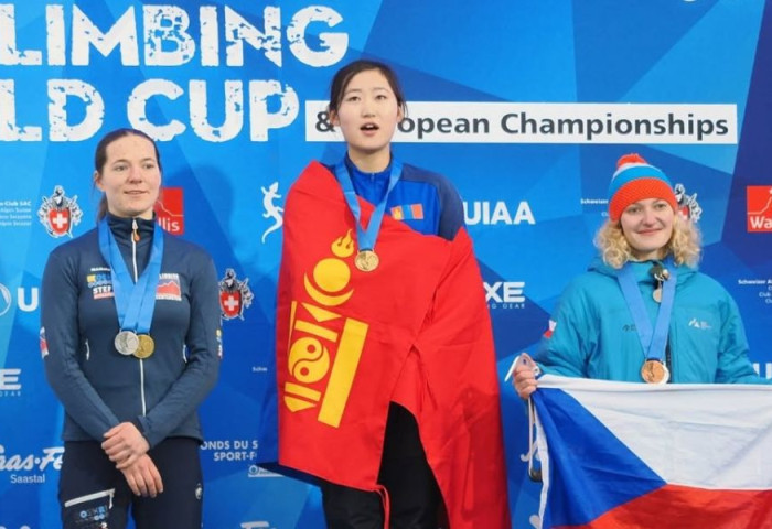 Дэлхийн цомын хошой аварга Н.Сэлэнгэ олимпын үзүүлэлт авиралтад оролцлоо