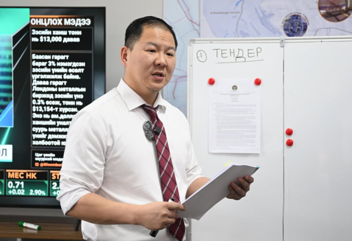 Т.Даваадалай: Улаанбаатар хот төсөл, хөтөлбөрүүдээ төр, хувийн хэвшлийг дэмжсэн хуулиудын хүрээнд хэрэгжүүлж байна