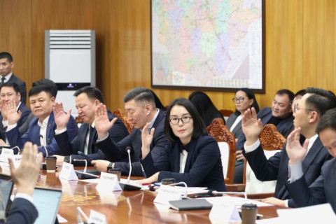 Хурдан болон жороо морины уяач, шагайн харваачдад улсын цол олгуулна