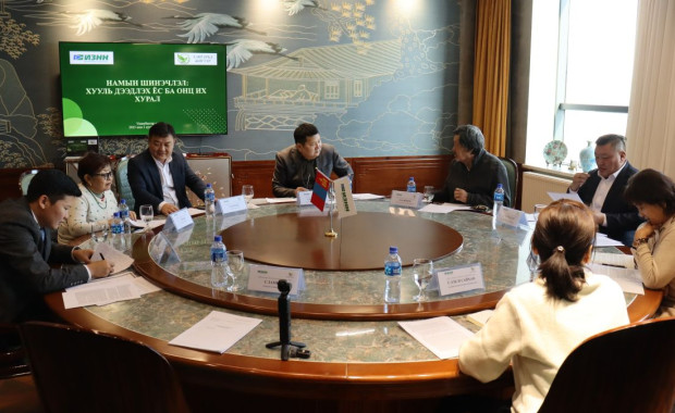 ИЗНН-ын дэргэдэх Хангарьд жигүүрээс Намын Онц их хурлыг хуралдуулах нь зүйтэй гэж үзжээ
