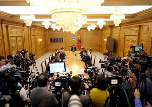 Стратегийн болон үүсмэл ордуудын 60 хувийн өгөөжийг ард түмэнд ногдуулах тохиролцоонд хүрлээ