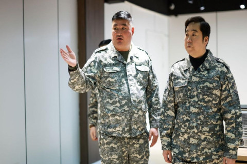 НЭГДСЭН ШУУРХАЙ УДИРДЛАГЫН ТӨВИЙН БЭЛТГЭЛ АЖИЛТАЙ ТАНИЛЦЛАА