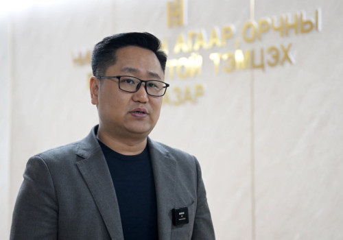 Д.Мөнхбаатар: Ирэх сарын 1-нээс “Сайн” карт ашиглахыг зогсоож, түлш худалдан авахад Хотула аппликейшн ашиглана