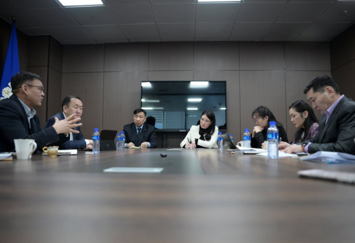 “Сүүн дархлаа” зорилтот хөтөлбөрийн ажлын хэсгийн ээлжит хуралдаан боллоо