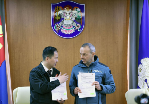 Дүүжин замын тээвэр төслийн нэмэлт гэрээг үзэглэлээ