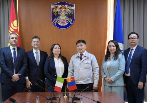 Хотын дарга Х.Нямбаатар Итали Улсаас Монгол Улсад суугаа Онц бөгөөд бүрэн Эрхт Элчин сайд Жованна Пиккарретатай уулзлаа