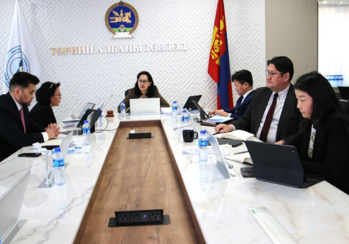 ТӨРИЙН АЛБАНЫ ЗӨВЛӨЛИЙН ЭЭЛЖИТ 10 ДУГААР ХУРАЛДААН БОЛЛОО