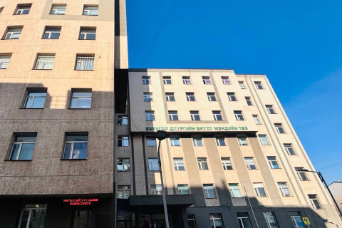 Баянгол дүүргийн төв эмнэлэг болон ахмадын эмнэлгийн хэсэгчилсэн засварын ажил дууслаа