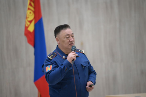 Нийслэлийн нутгийн захиргааны байгууллагуудын удирдлага, албан хаагчдад зориулсан гамшгаас хамгаалах сургалт, дадлага үргэлжилж байна