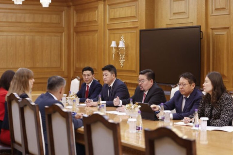 Монголын эрх ашгийн төлөөх хатуу байр суурь нь Ерөнхий сайдыг огруулах шалтгаан болов уу?