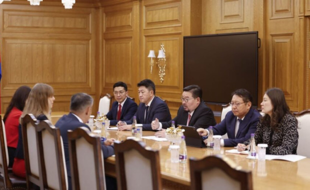 Монголын эрх ашгийн төлөөх хатуу байр суурь нь Ерөнхий сайдыг огруулах шалтгаан болов уу?