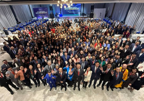 “Хүнлэг үйлчилгээ, хүртээмжтэй тогтолцоо, хариуцлагатай салбар” уриалгыг дэвшүүлж байна