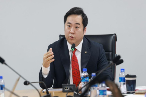 НИТХ-ЫН ДАРГА А.БАЯР: ҮЕ ТЭНГИЙН ДЭЭРЭЛХЭЛТИЙН ЭСРЭГ ШАТ ДАРААТАЙ АЖЛУУДЫГ ХИЙЖ БАЙНА