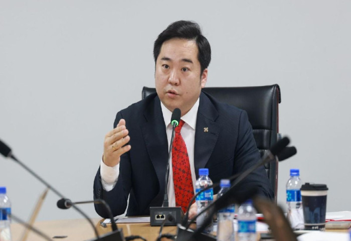 НИТХ-ЫН ДАРГА А.БАЯР: ҮЕ ТЭНГИЙН ДЭЭРЭЛХЭЛТИЙН ЭСРЭГ ШАТ ДАРААТАЙ АЖЛУУДЫГ ХИЙЖ БАЙНА