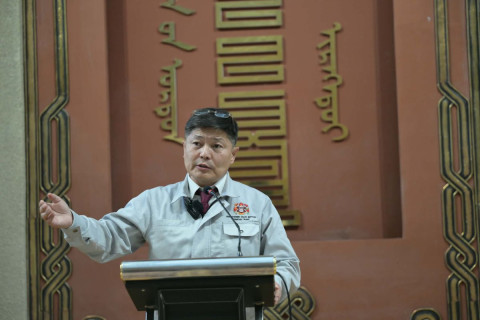 Монголын хүүхдийн ордны Спортын төрөлжсөн цогцолборыг барьснаар 16 төрлийн дугуйланд 40 мянган хүүхэд суралцана