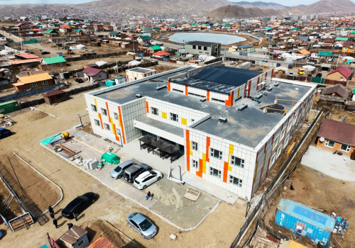 Сонгинохайрхан дүүрэгт 280 хүүхдийн бага сургууль, цэцэрлэгийн цогцолборын барилгын ажил 86 хувьтай үргэлжилж байна