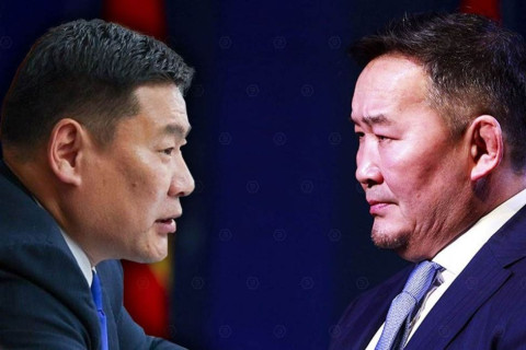 УИХ дах бүлэглэлийн хуйвалдаан ба улс төрийн наймаа