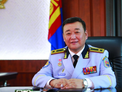 Эрхэлсэн ажилдаа эзэн нь болсон эрхэм генерал