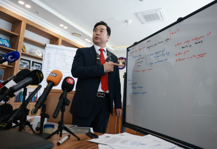 НИТХ-ын дарга А.Баяр: 04 сарын 27-ны өдөр хуралдсан НИТХ-ын Ээлжит бус хуралдаан хууль бус