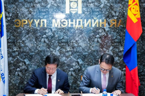 Эрүүл мэндийн салбарын хамтын ажиллагааг өргөжүүлнэ