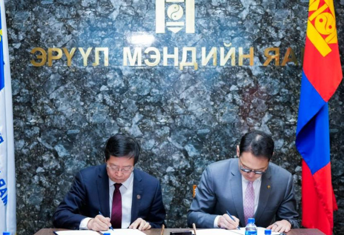 Эрүүл мэндийн салбарын хамтын ажиллагааг өргөжүүлнэ
