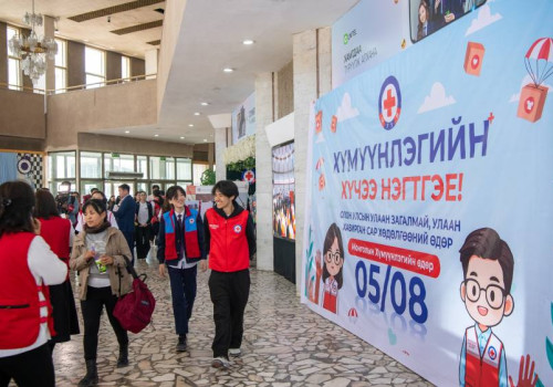 Монголын улаан загалмайн нийгэмлэгээс “Хүмүүнлэгийн хүчээ нэгтгэе” өдөрлөг зохион байгууллаа