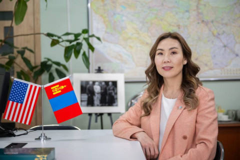 М.Даваасүрэн: Дилав хутагт, Оуэн Латтимор нарын тив дамнасан өвөөр дамжуулж АНУ дахь Монгол судлалыг идэвжүүлнэ