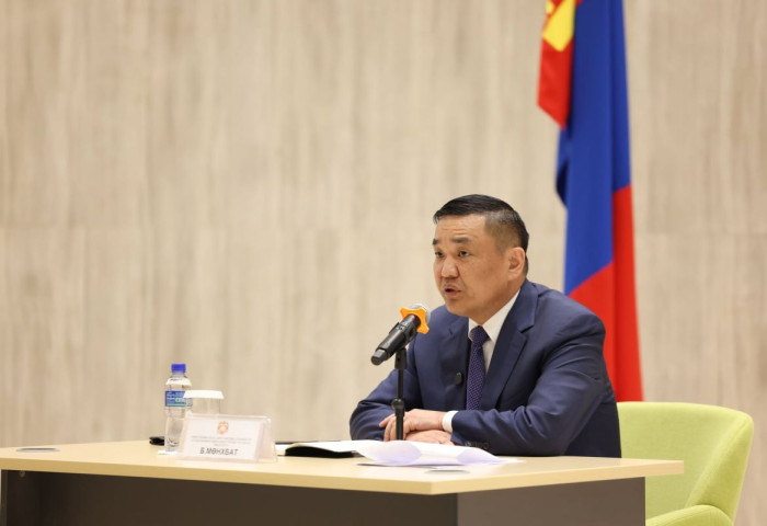 Б.Мөнхбат: Сэлбэ хот орон сууцжуулах төсөл, Дулааны тавдугаар цахилгаан станцын ажлыг эрчимжүүлнэ