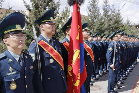 Хилчдийн нийгмийн асуудлыг шийдэж, хөрөнгө оруулалтыг нэмнэ