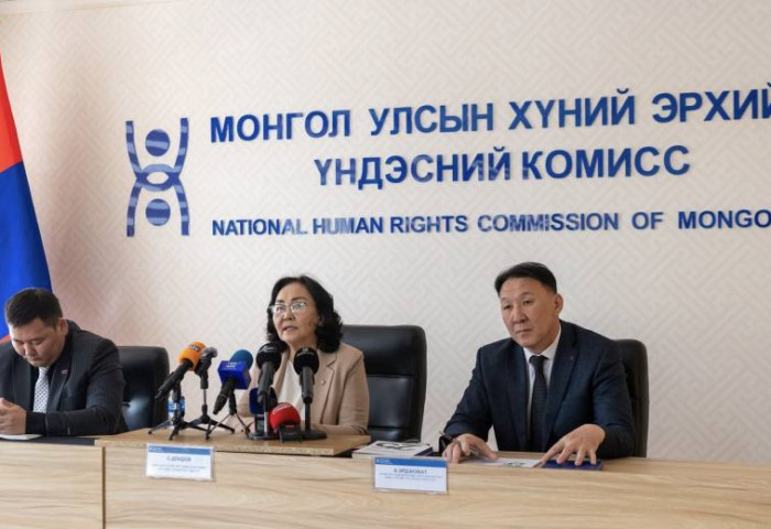 “Хүний эрх хамгаалагчийн эрхийн хэрэгжилт ба төрийн үүрэг” судалгааны үр дүнг танилцуулав