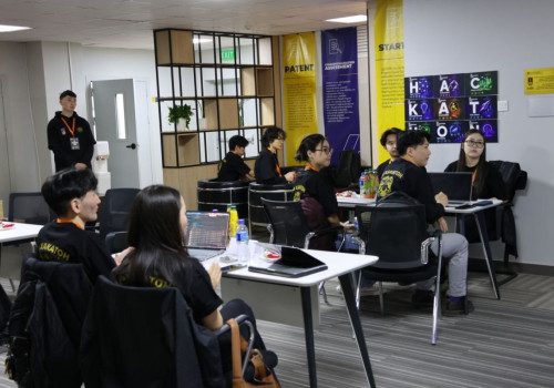 “UB Hackathon 2026” хакатон тэмцээн эхэллээ
