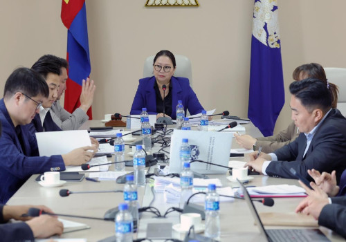 Нийслэлийн ИТХ-ын Бүсчилсэн хөгжлийн хорооны хуралдаан боллоо