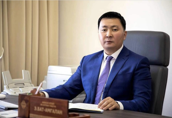 Э.Бат-амгалан: Орон сууцжуулалтын тухай хуульд урьдчилгаа төлбөрийг 50 хувиар бууруулахаар тусгасан