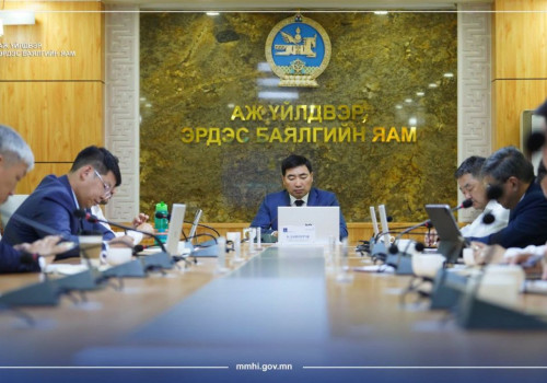 Газрын тосны эрэл, хайгуулын ажилд саад болж буй асуудалд АМГТГ анхаарал хандуулна