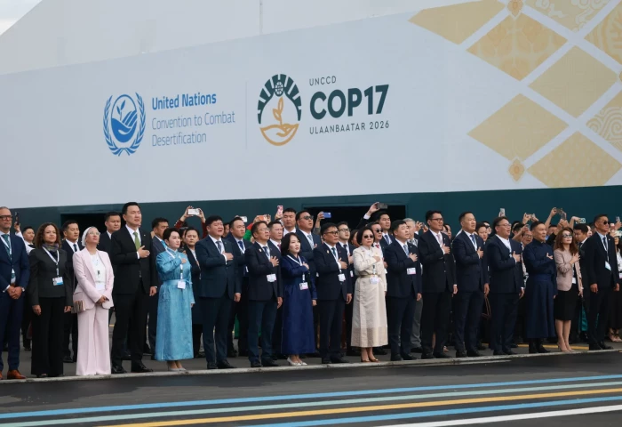 “COP17”: “Эх байгалиа сэргээе. Итгэл найдвараа бадраая” уриан дор эхэллээ