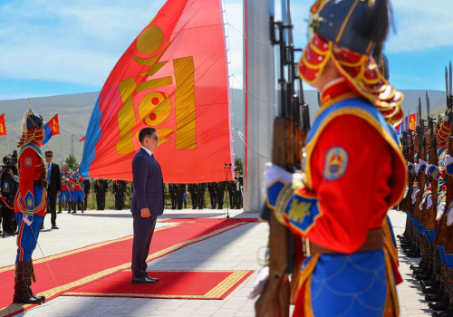 НҮБ-д гишүүнээр элссэн ойг тохиолдуулан Төрийн далбаа мандууллаа
