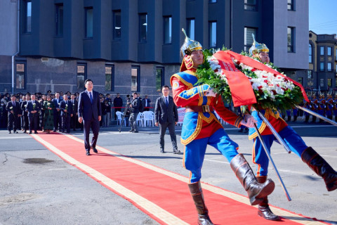МОНГОЛ УЛСЫН ЕРӨНХИЙ САЙД ХЭЛМЭГДЭГСДИЙН ХӨШӨӨНД ЦЭЦЭГ ӨРГӨЖ, ХҮНДЭТГЭЛ ҮЗҮҮЛЭВ