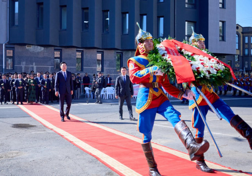 МОНГОЛ УЛСЫН ЕРӨНХИЙ САЙД ХЭЛМЭГДЭГСДИЙН ХӨШӨӨНД ЦЭЦЭГ ӨРГӨЖ, ХҮНДЭТГЭЛ ҮЗҮҮЛЭВ