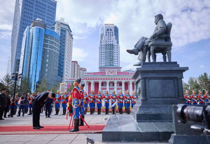 Ю.ЦЭДЭНБАЛЫН МЭНДЭЛСНИЙ 110 ЖИЛИЙН ОЙ ӨНӨӨДӨР ТОХИОЖ БАЙНА