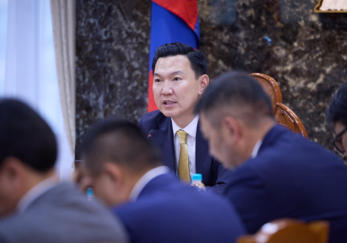 ЗӨВШӨӨРӨЛ АВАХААС ОЛГОХ ХҮРТЭЛХ БҮХ ҮЙЛ АЖИЛЛАГААНД БАРИМТ БИЧГИЙГ ИРГЭНЭЭС НЭГ УДАА АВЧ, ӨРГӨДӨЛ, ХҮСЭЛТИЙГ ШУУРХАЙ ШИЙДВЭРЛЭХИЙГ ҮҮРЭГ БОЛГОЛОО