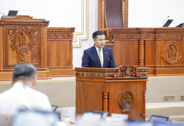 Төсвийн хүрээний мэдэгдэл, төсвийн төсөөллийн тухай хуульд өөрчлөлт оруулах тухай хуулийн төсөл өөрчлөлт оруулах тухай хуулийн төслийн хоёр дахь хэлэлцүүлгийг хийлээ