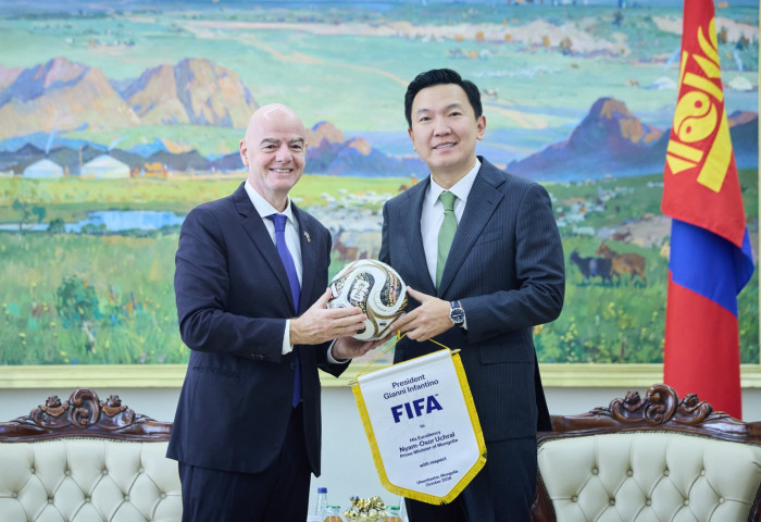 ХӨЛБӨМБӨГИЙН ЦЭНГЭЛДЭХ ХҮРЭЭЛЭН БАЙГУУЛАХАД FIFA-ТАЙ ХАМТАРНА