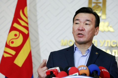 С.Ганбаатар: Монгол шиг эрүүл мэнд, боловсролын салбараа ашгийн хэрэгсэл болгосон орон байхгүй