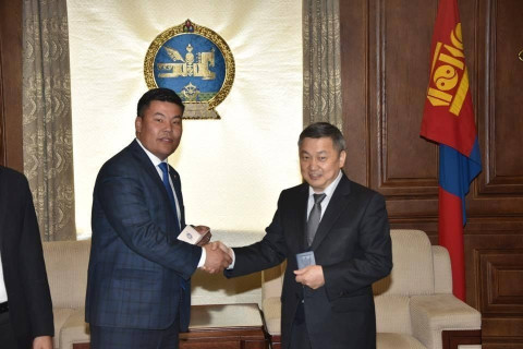 Монголын либерал нам нэрээ Ардчилсан Монгол ялна болгожээ
