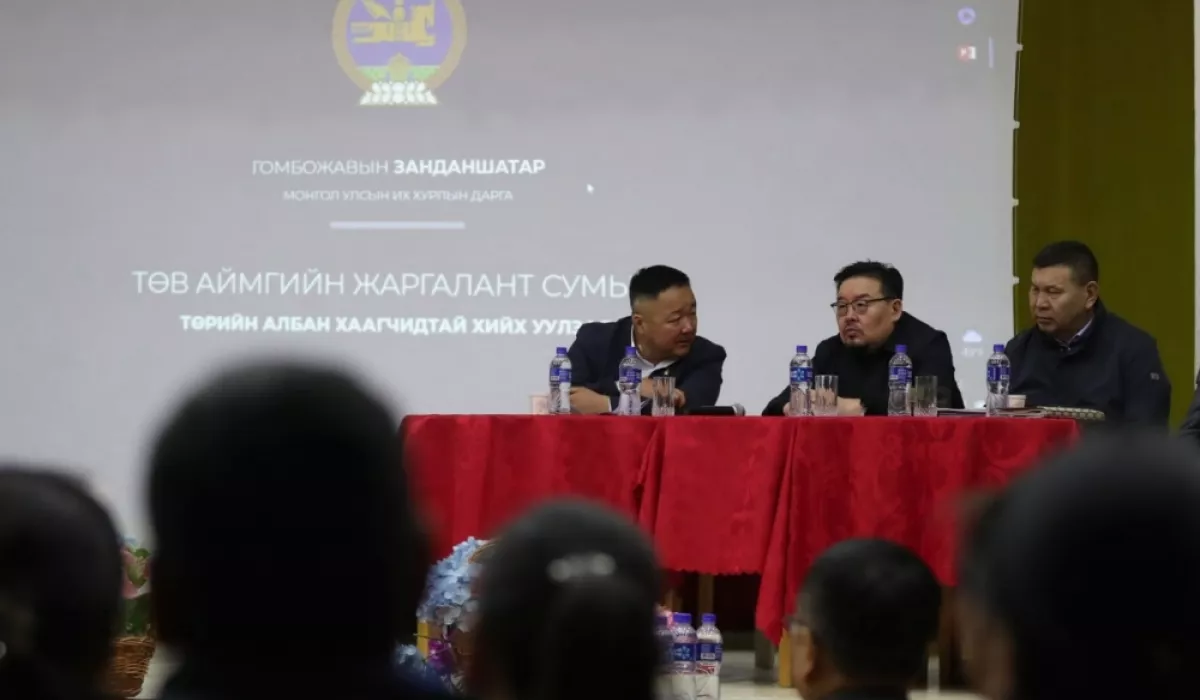 Г.Занданшатар: Цалинг хоёр үе шаттайгаар долоодугаар сарын 1-нээс нэмэхээр судалж байна