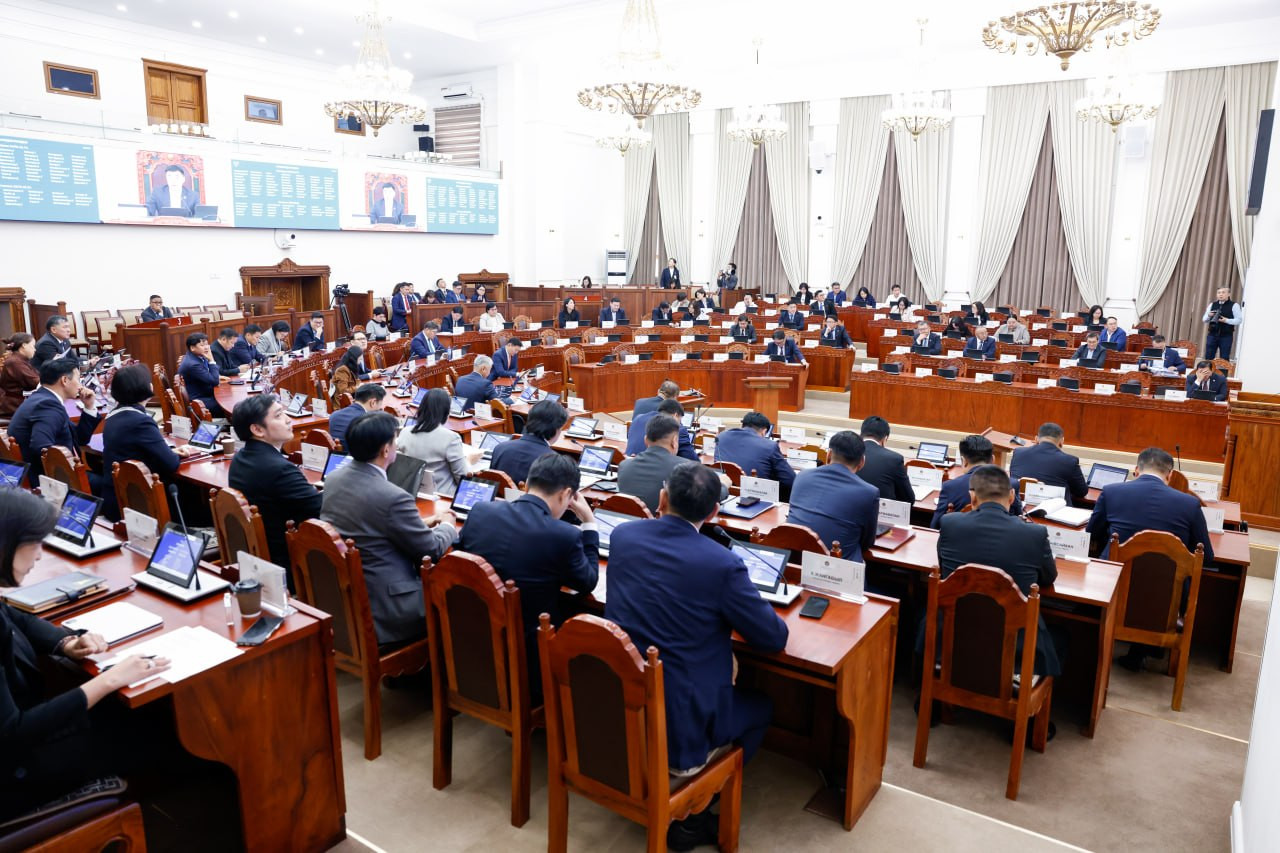 Олон Улсын Хөдөлмөрийн Байгууллагын 81, 129 дүгээр конвенц соёрхон батлах тухай хуулийн төслүүдийг баталж, Төрийн худалдан авах ажиллагааны тухай хуулийн төслийг анхны хэлэлцүүлэгт шилжүүллээ